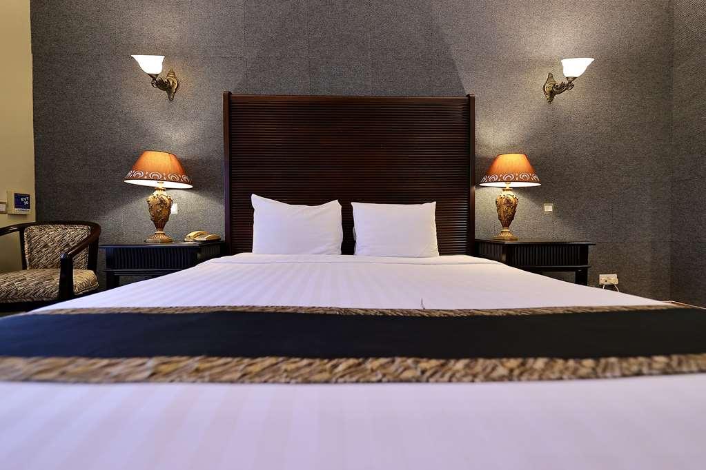 Colosseum Boutique Hotel & Spa Dar es Salaam Room photo