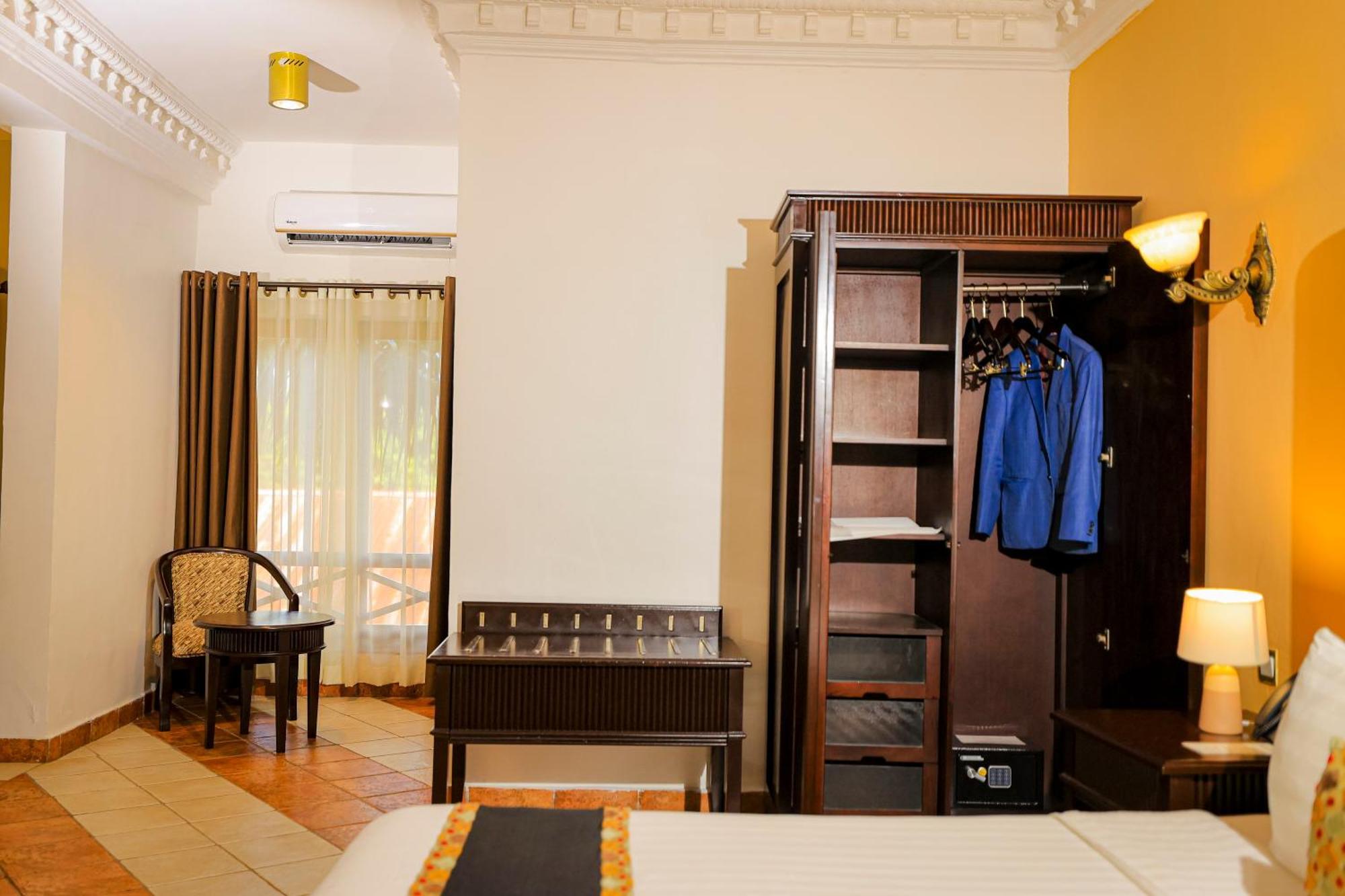 Colosseum Boutique Hotel & Spa Dar es Salaam Exterior photo