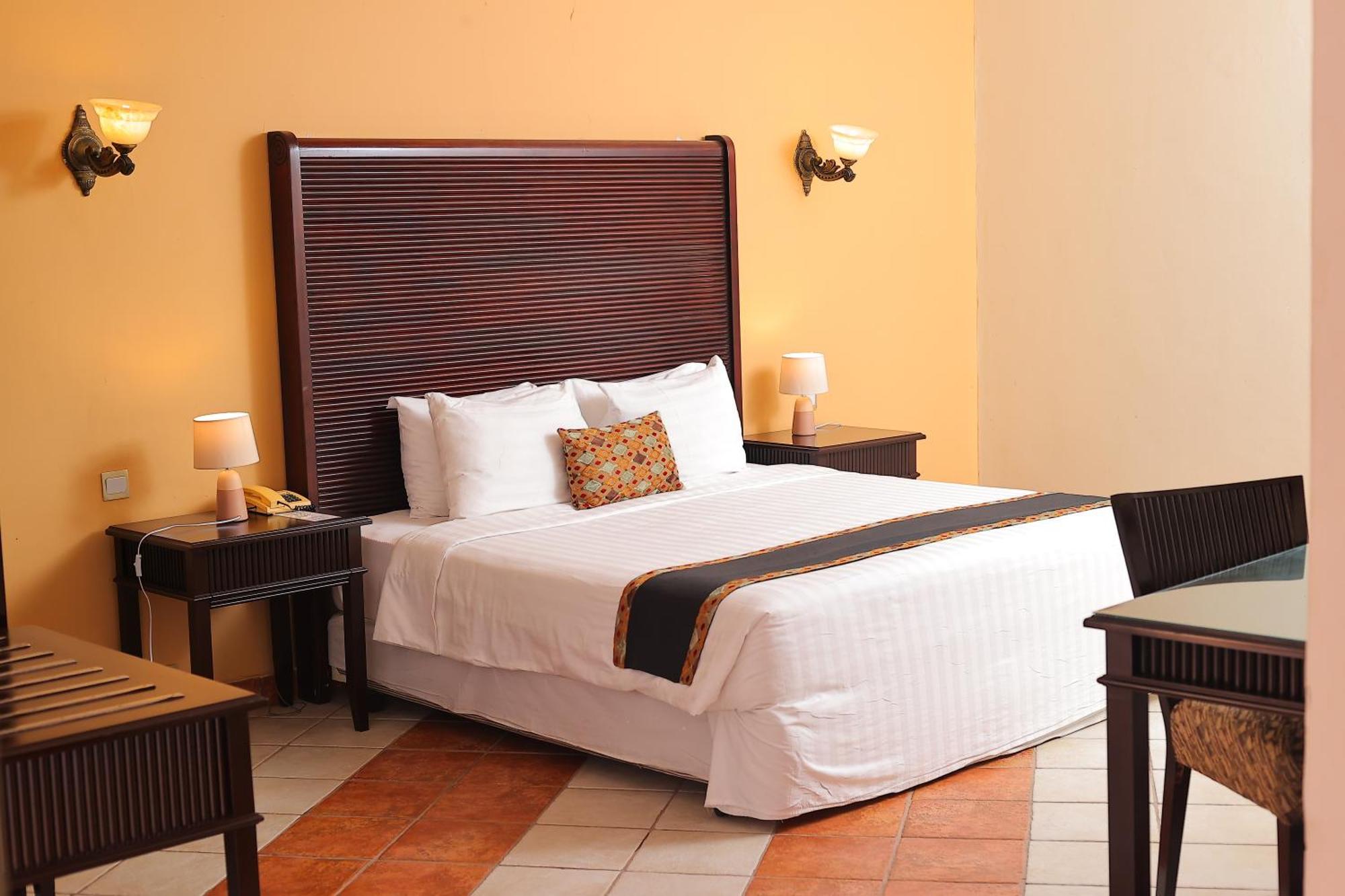Colosseum Boutique Hotel & Spa Dar es Salaam Exterior photo